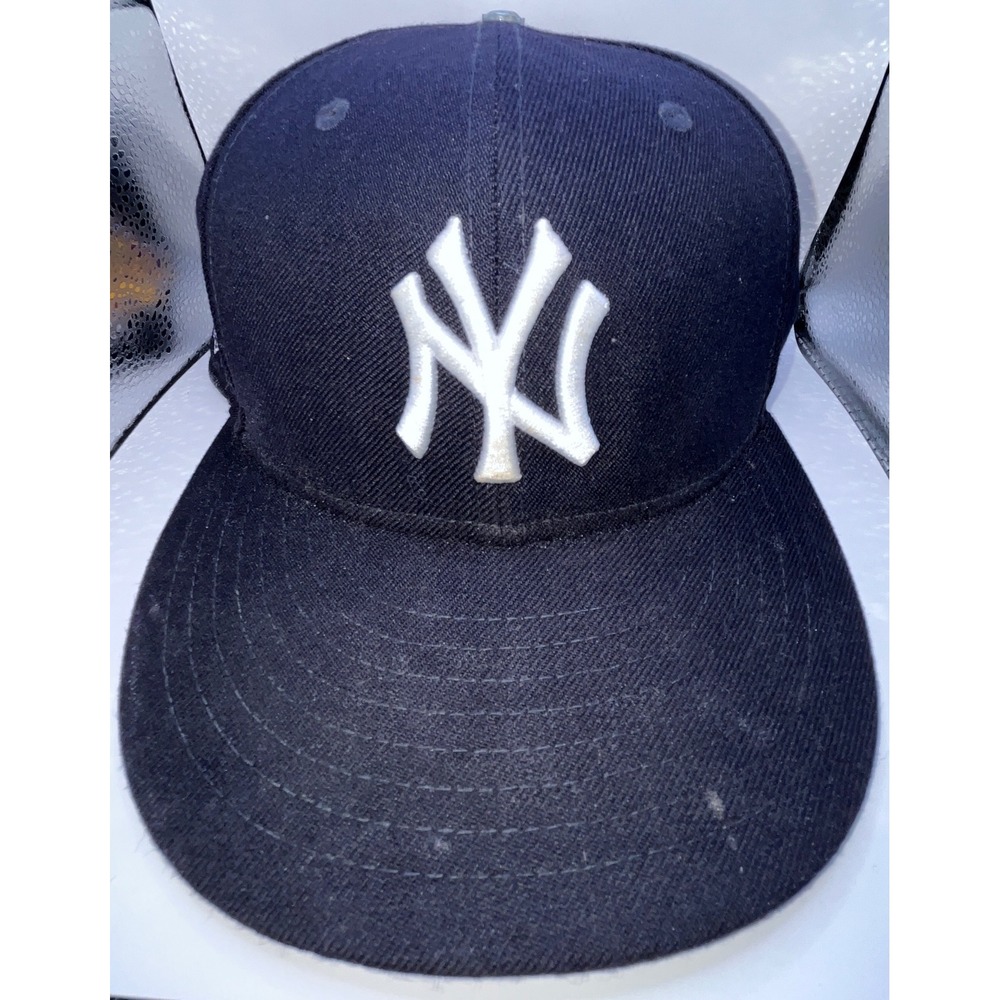 New Era New York Yankees 1996 World Series Snapback Hat Paisley Underbrim OS